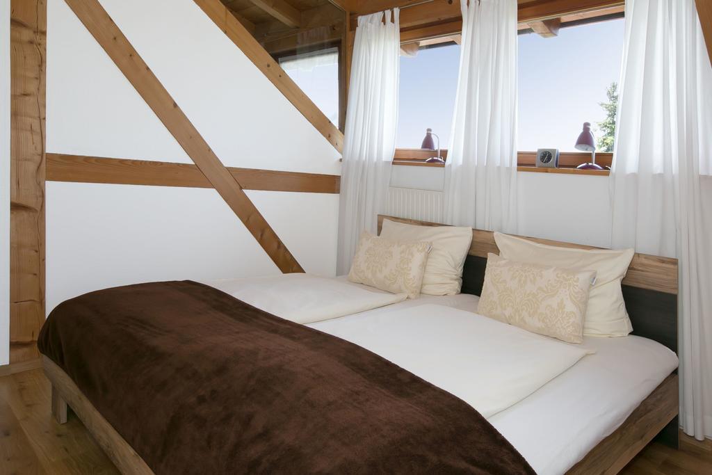 Gaestehaus Huber Immenstaad am Bodensee Room photo
